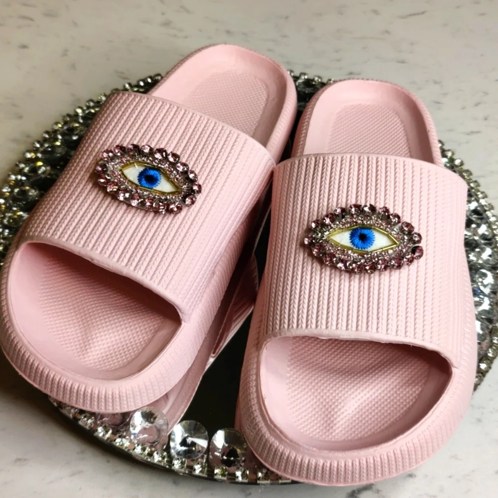 Pink Evil eye Rhinestone slides Size 8 - Picture 5 of 7